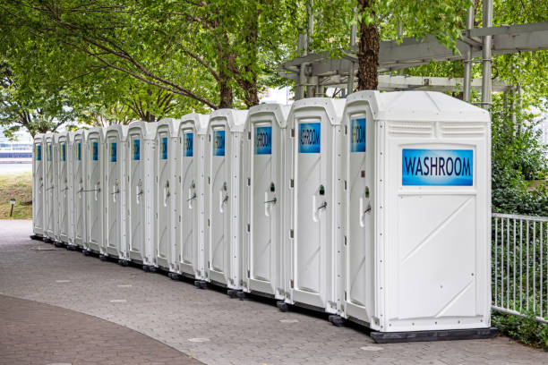 Affordable portable toilet rental in North Utica, IL